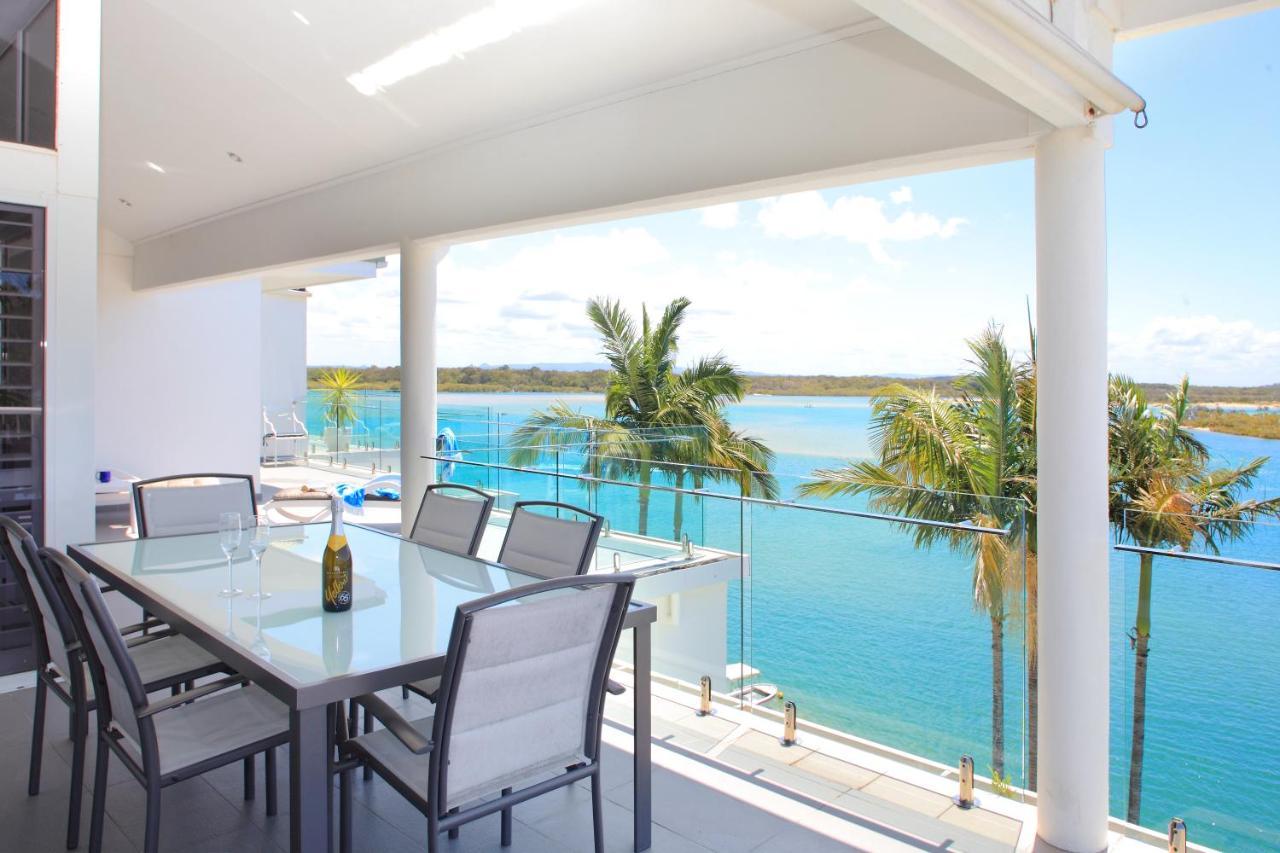 Noosa Quays Waterfront Accomodation Extérieur photo